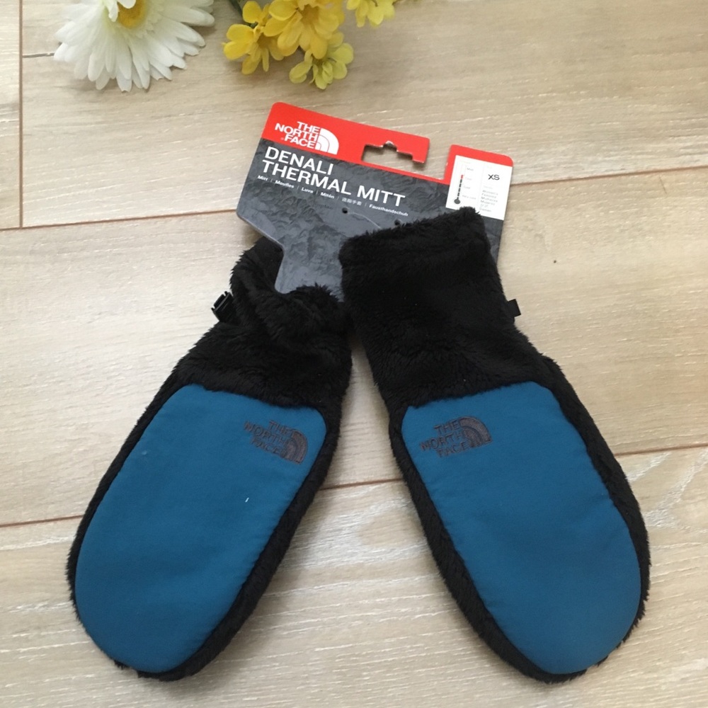 The North Face Women’s XS Denali Thermal Mitts
